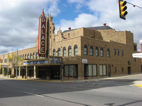 Mason city iowa movie theater - Cinema West TheatreCEC Theatres 4710 4th St. S.W., Mason City, IA. 4 mi. Lake Theatre Clear Lake 4 N 4th St, Clear Lake, IA ... Jem Movie Theatre 14 Main Ave N ... 